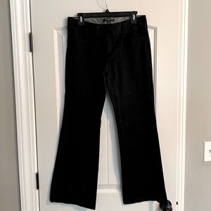 Black Banana Republic dress pants. Size 8